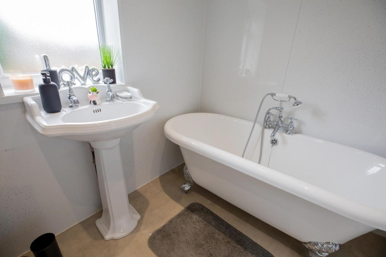 Og Stays Ii- 3Bedroom House Near Nissan & Stadium, Free Parking Sunderland  Extérieur photo