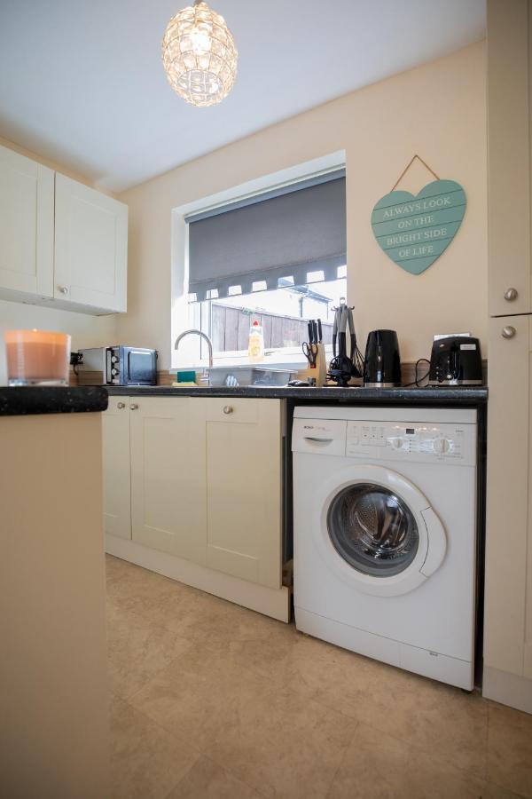 Og Stays Ii- 3Bedroom House Near Nissan & Stadium, Free Parking Sunderland  Extérieur photo