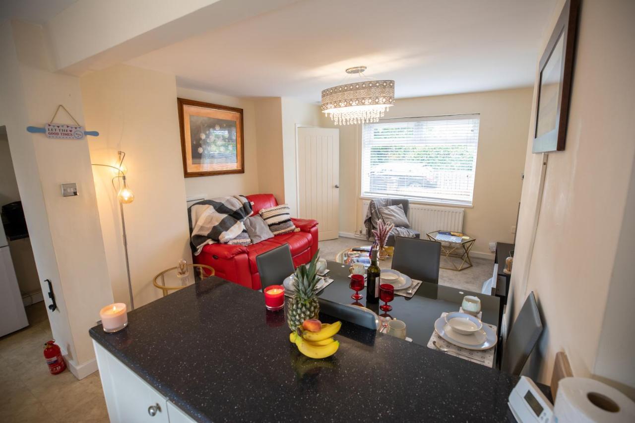 Og Stays Ii- 3Bedroom House Near Nissan & Stadium, Free Parking Sunderland  Extérieur photo